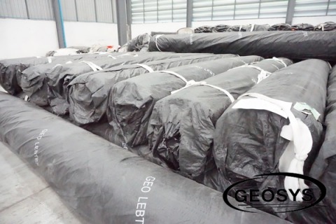 โรงงานผลิตผ้าใยสังเคราะห์